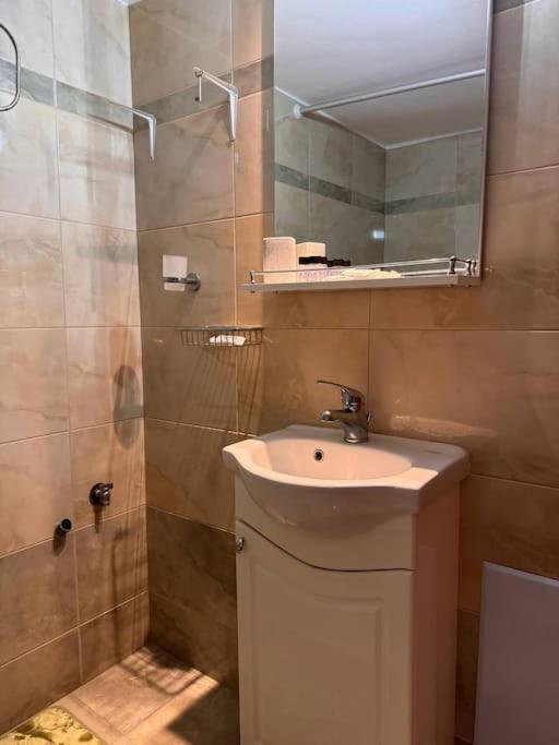 Family Woodland Oasis Vipgreece Apartment Kirinthos Ngoại thất bức ảnh